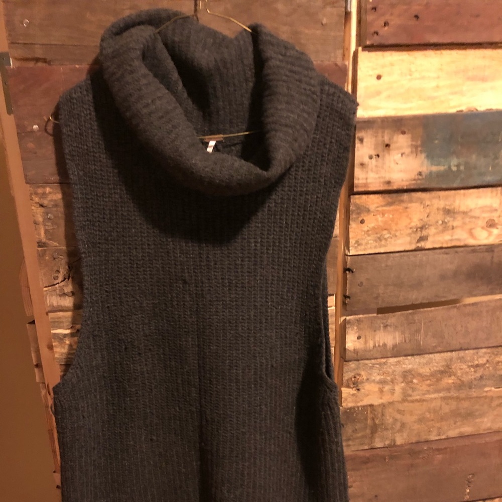 Long grey sweater